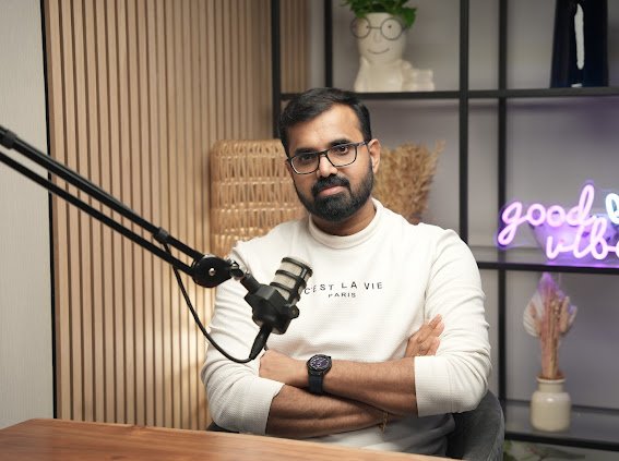 Anoop Keechery - Award-winning Media Icon, Journalist, and UAE Golden Visa Holder